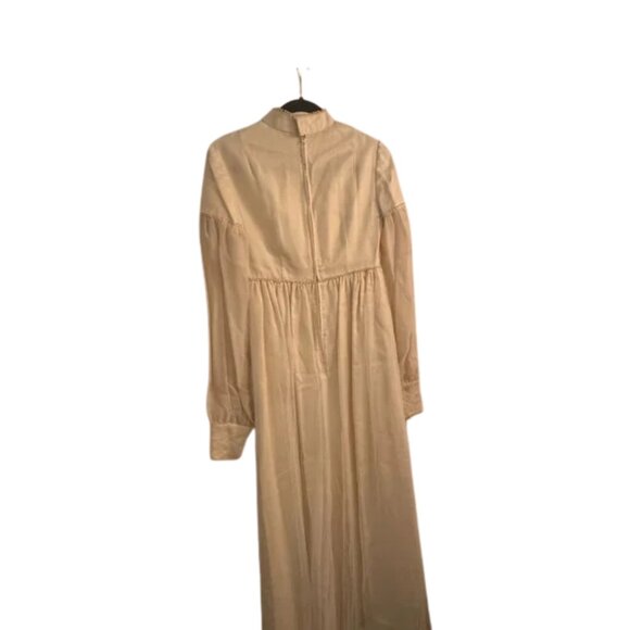 Vintage High-Neck Lace Wedding Dress – Ivory - Picture 2 of 5